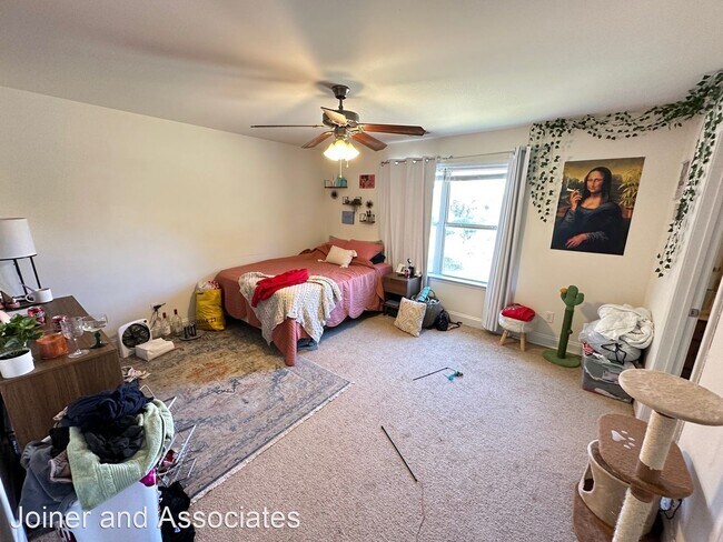 Foto del edificio - 4 br, 3 bath House - 305 Conrad Drive