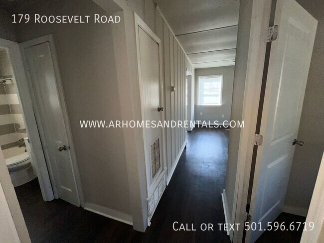 Building Photo - 179 Roosevelt Rd