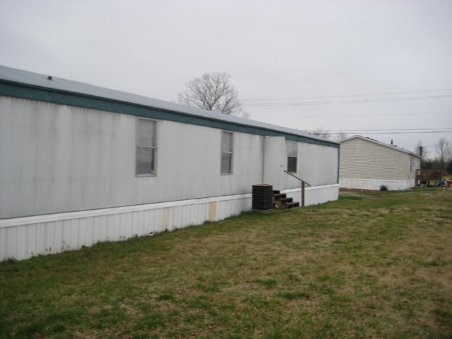Building Photo - 1844 Carter Grove Rd