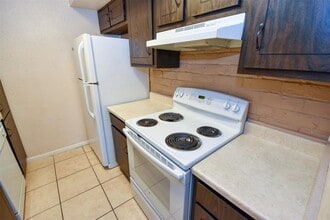 Building Photo - 1524 Beaumont Rd