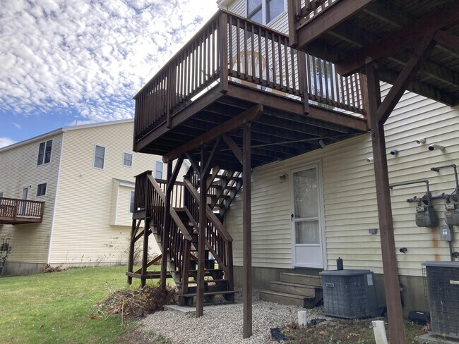 Foto del edificio - 26 Chandler Ln