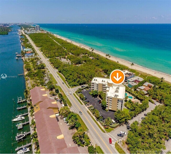 Foto del edificio - 4201 N Ocean Dr