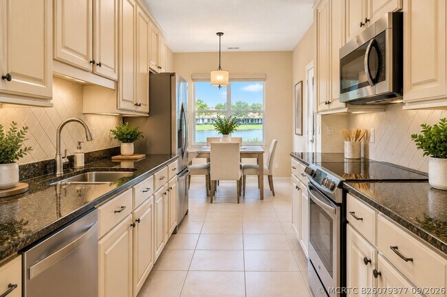 Foto del edificio - 211 River Bluff Ln