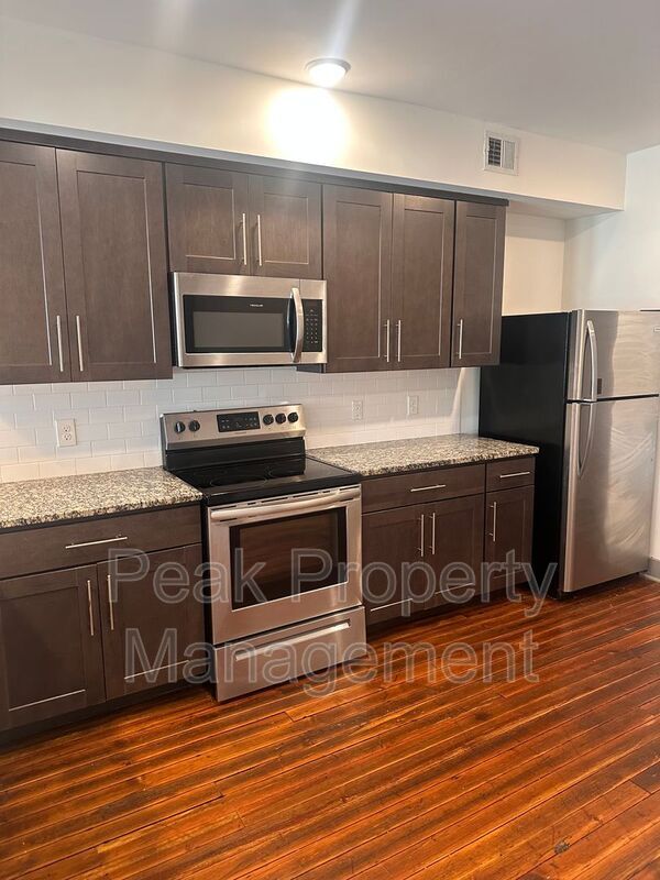 Foto del edificio - 1209 Hull Street Rd