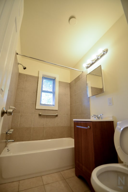 Photo - 3009 30th St SE Apartment