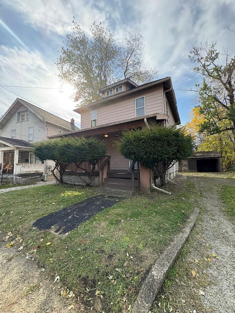 1450 League St Akron, OH 44305 – photo 2
