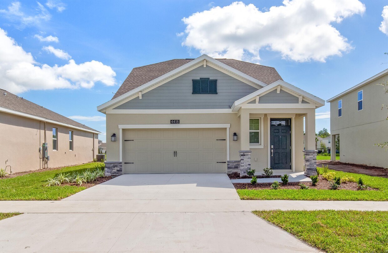 Primary Photo - 4410 Seven Canyons Dr