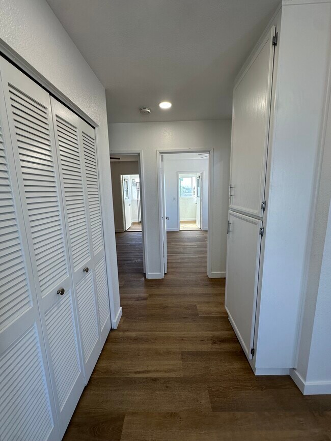 Foto del edificio - 1302 13th St