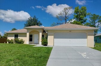 Building Photo - 1695 Gauguin Rd