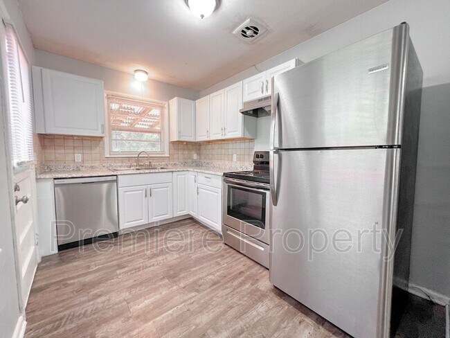 Foto del edificio - 5513 Lane Ave