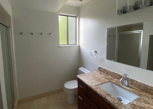 Building Photo - 87 Corte Mesa Dr