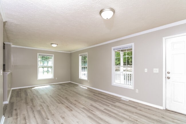 Building Photo - 4044 Conners St