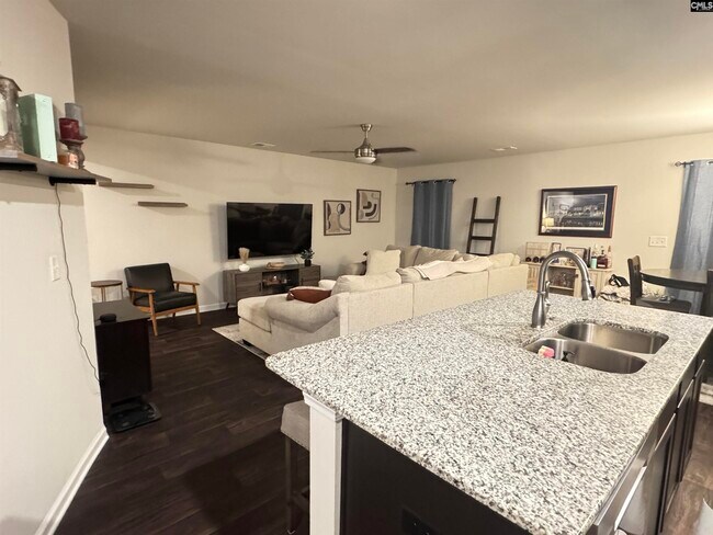 Building Photo - 137 Plum Orchard Dr