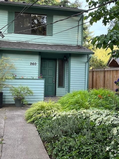 Building Photo - 260 3rd Ave NE