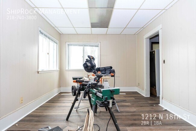 Building Photo - 1212 N 18th St