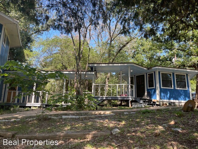 Building Photo - 3 br, 1.5 bath House - 2204 Lake Placid