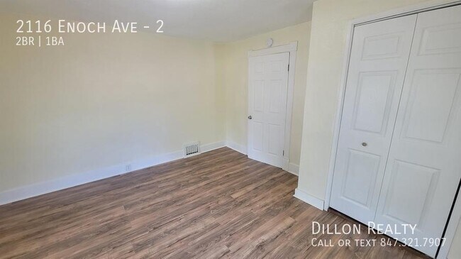 Foto del edificio - 2116 Enoch Ave
