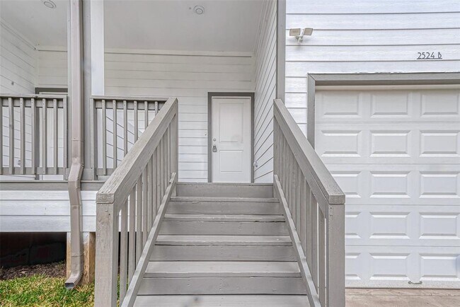 Building Photo - 2524 S Texas Ave
