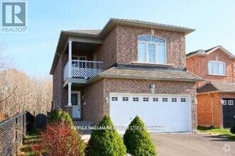 Building Photo - 21 Lorridge St