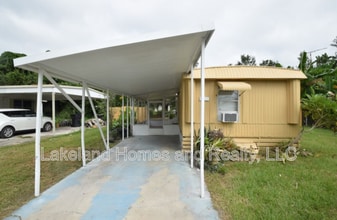 Building Photo - 3306 Peachtree Hill Rd