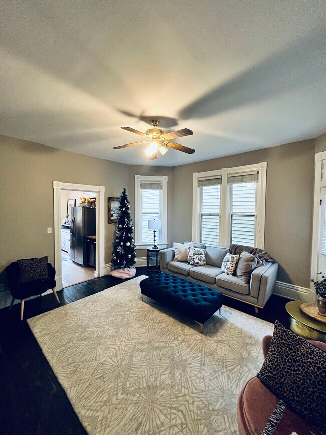 Building Photo - 344 Tusculum Ave