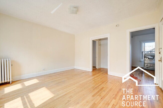 Foto del edificio - 2659 N Spaulding Ave