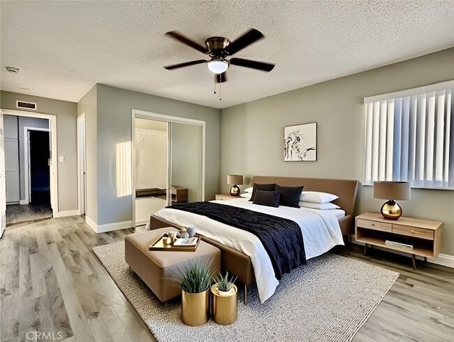 Foto del edificio - 17132 Emerald Ln