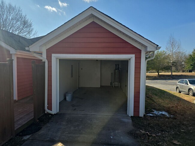 Foto del edificio - 3 Bed 2 bath house Right off of Rosewood, Walking distance to USC Events and Stadium