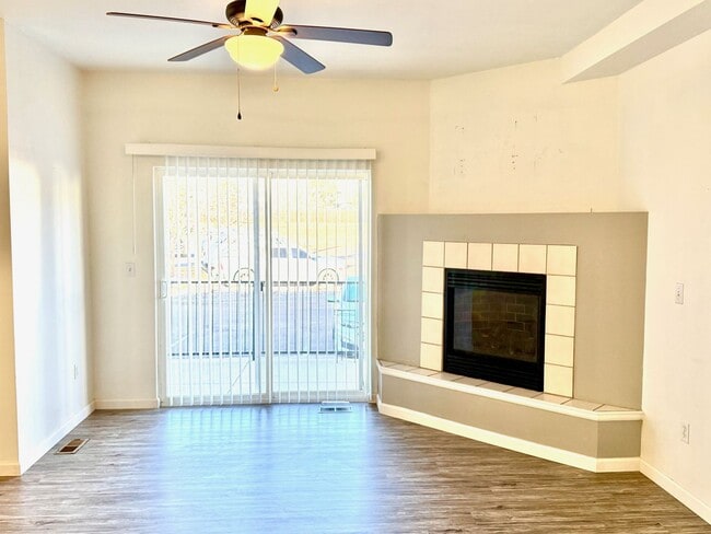 Building Photo - Updated 2-story townhome on the South side of Colorado Springs WITH Mountain Views