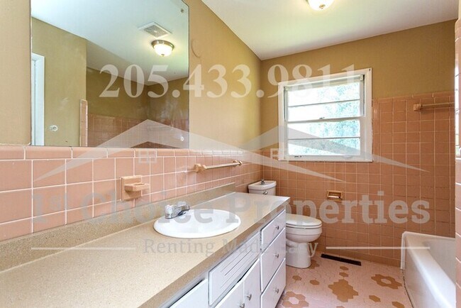 Building Photo - 526 Zinnia Lane, Center Point