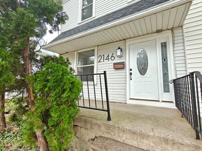 Photo - 2146 44th St- House