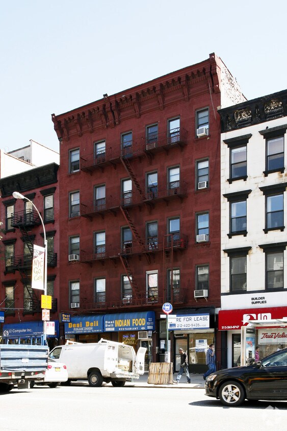Primary Photo - 722-724 Tenth Ave