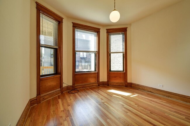 Building Photo - 3724 N Fremont St