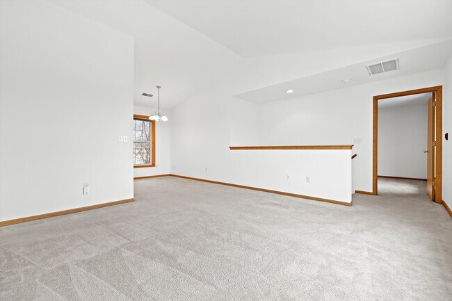 Building Photo - 1523 92nd St