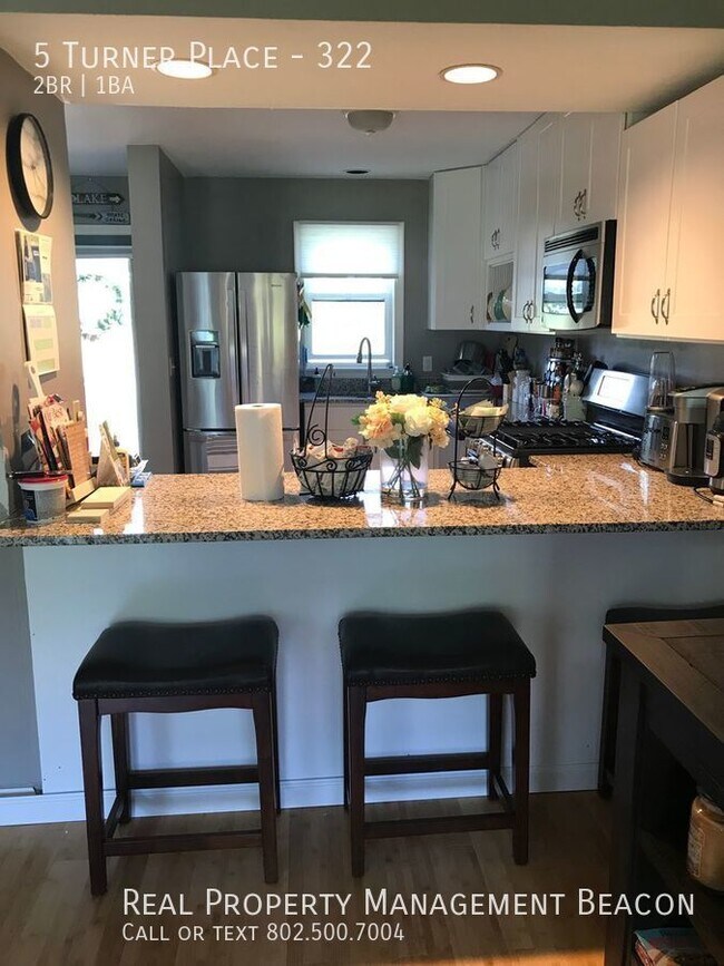 Foto del edificio - Enfield, Luxury 2 Bedroom Townhome - $2450...