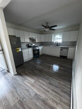 Building Photo - 23 Old Lake Rd