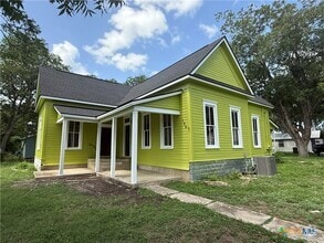 Building Photo - 184 3rd St