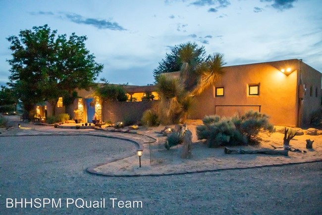 Building Photo - 2 br, 2 bath House - 159 Tierra Encantada