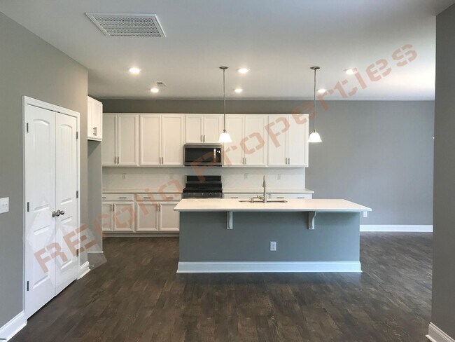 Foto del edificio - 4045 Reunion Creek Pkwy
