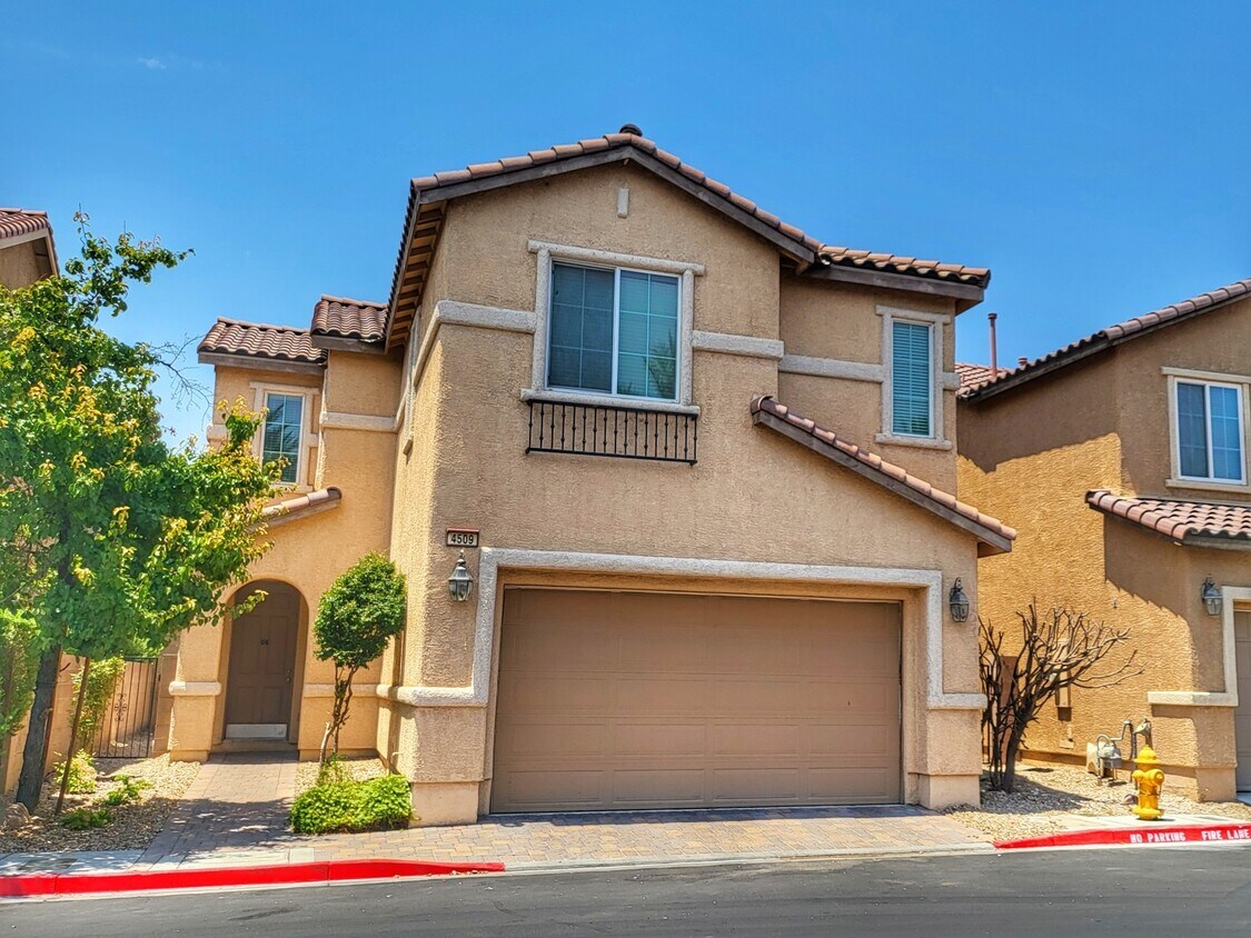 Foto principal - 4509 Imperial Orchard St