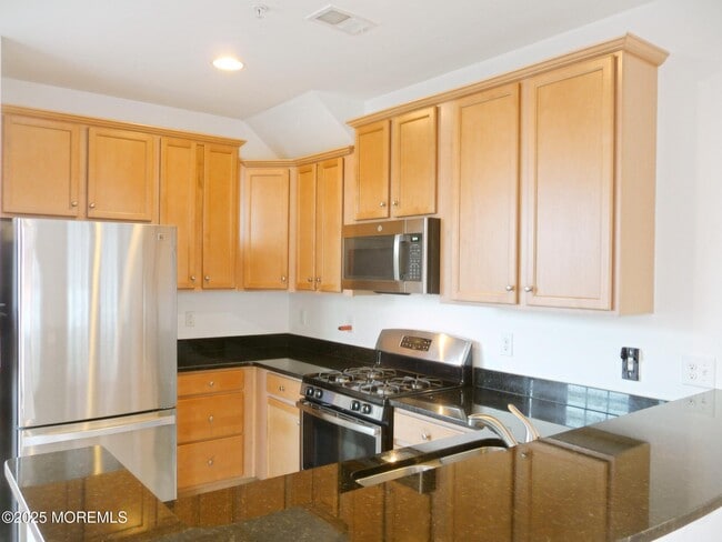 Foto del edificio - 2-24 Michael Dr