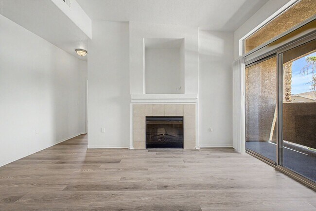 Foto del edificio - 8805 Jeffreys St
