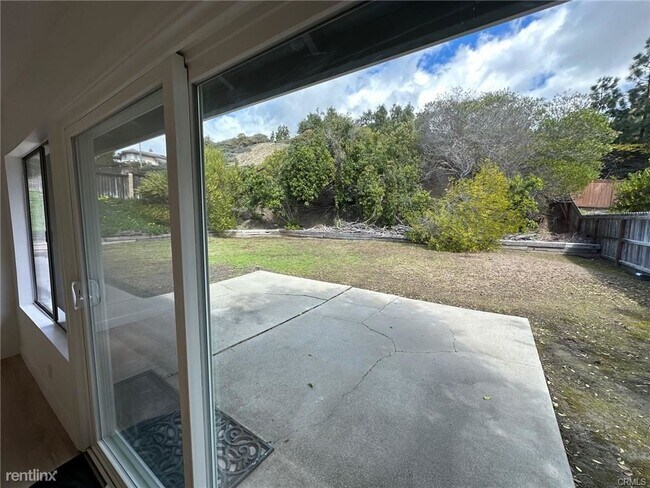 Building Photo - 3 br, 3 bath Condo - 111 Biome