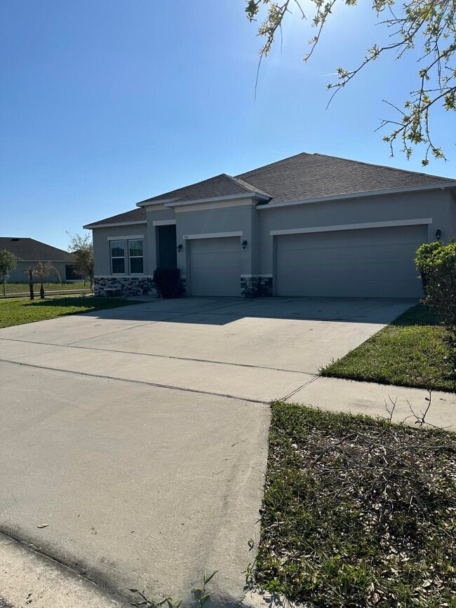 Foto del edificio - 314 Briarbrook Ln