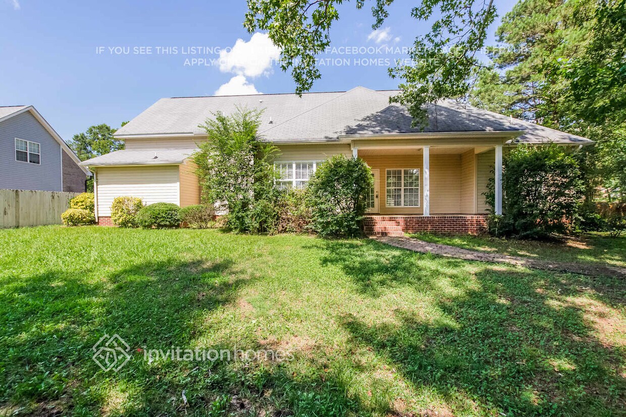 Foto del edificio - 15020 Woodstar Rd