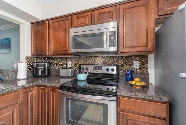 Cocina - 662 Biltmore Dr