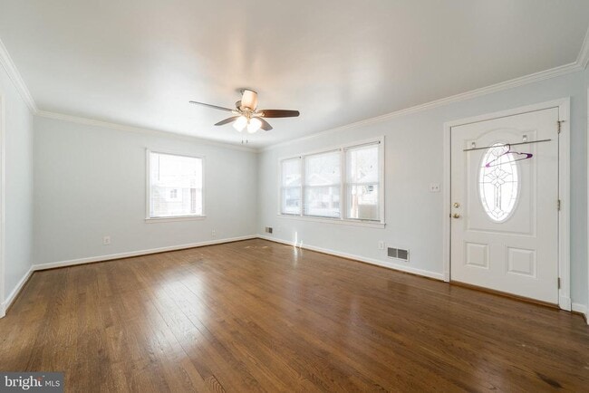 Building Photo - 4305 Oglethorpe St