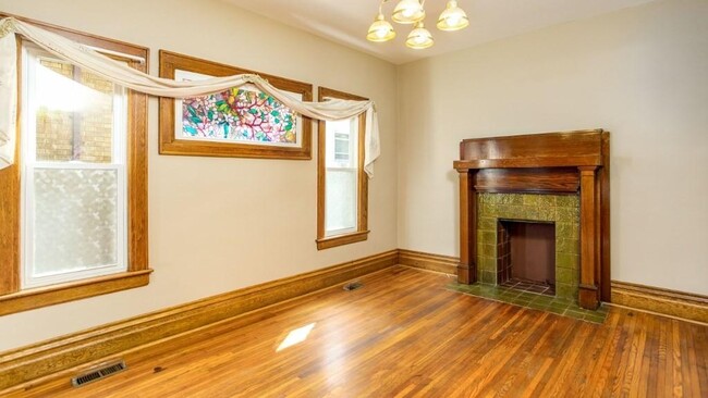 Dining Room - 1129 11th Ave