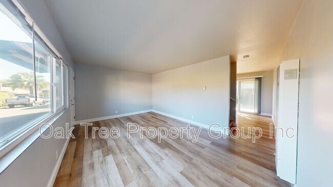 Foto del edificio - 2531 Grove Way