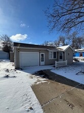 Building Photo - 217 Huron Rd